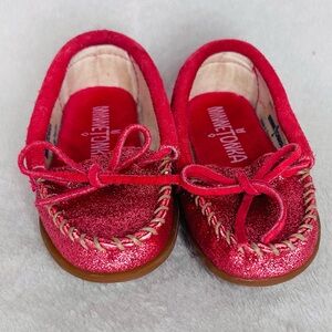 CHILD'S Minnetonka Red Moccasins with Bow Detail